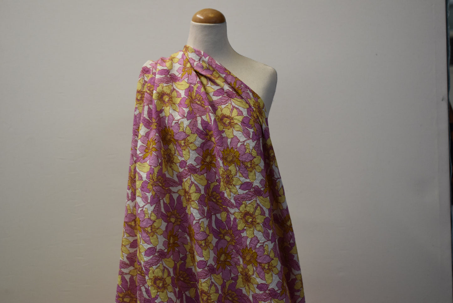 'Beattie' 'Vintage' Seersucker - 2 Colourways