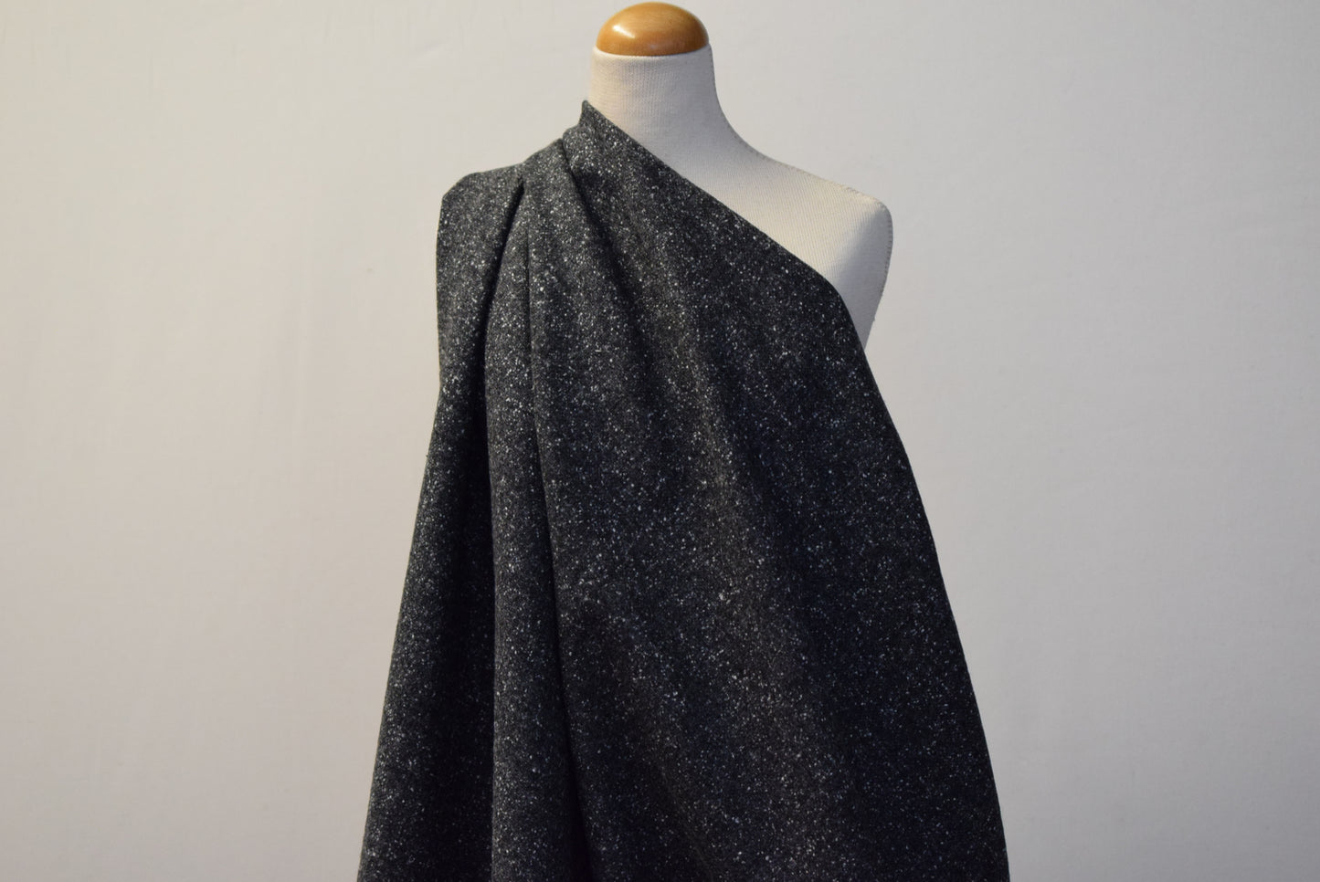 'Noil-Type' Tweed - Grey