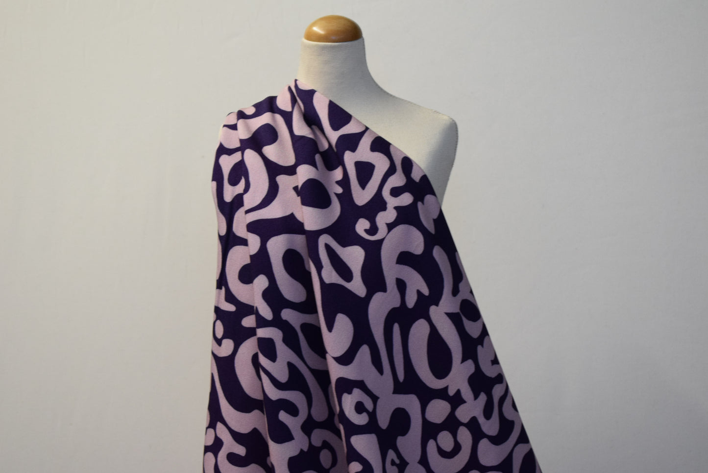 'Light & Lush' Collection - Purple Squiggle