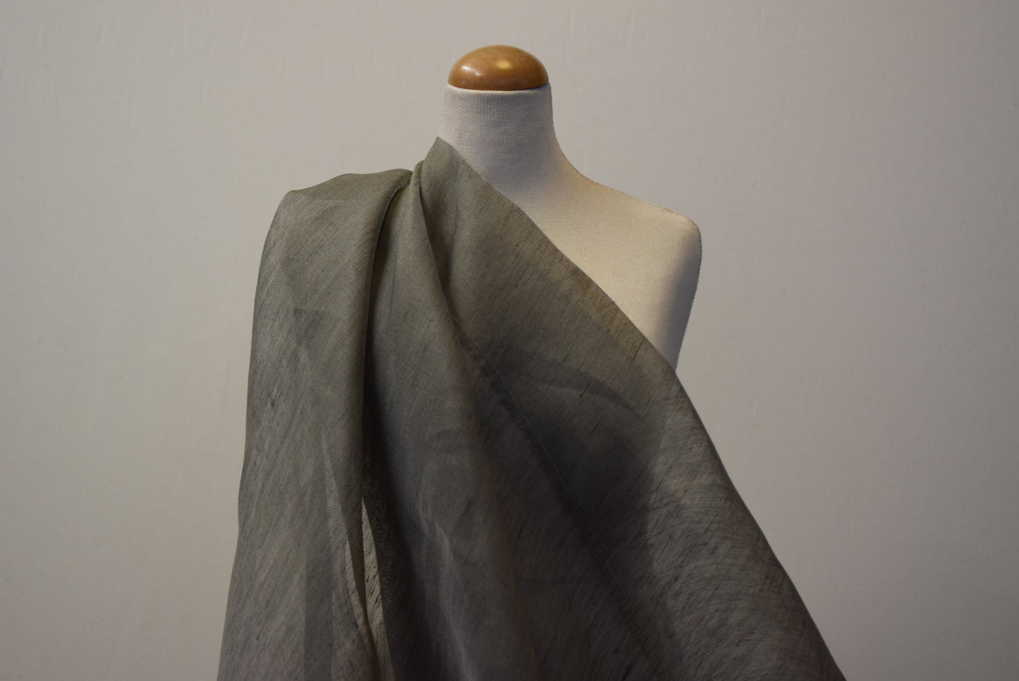 Platinum Linen/ Silk Muslin
