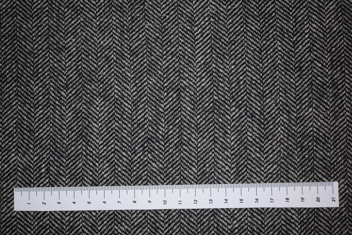 Black & White Herringbone