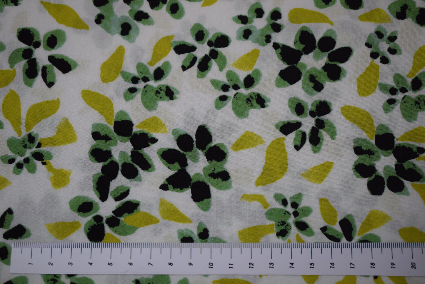 'Innocence' Floral Javannaise