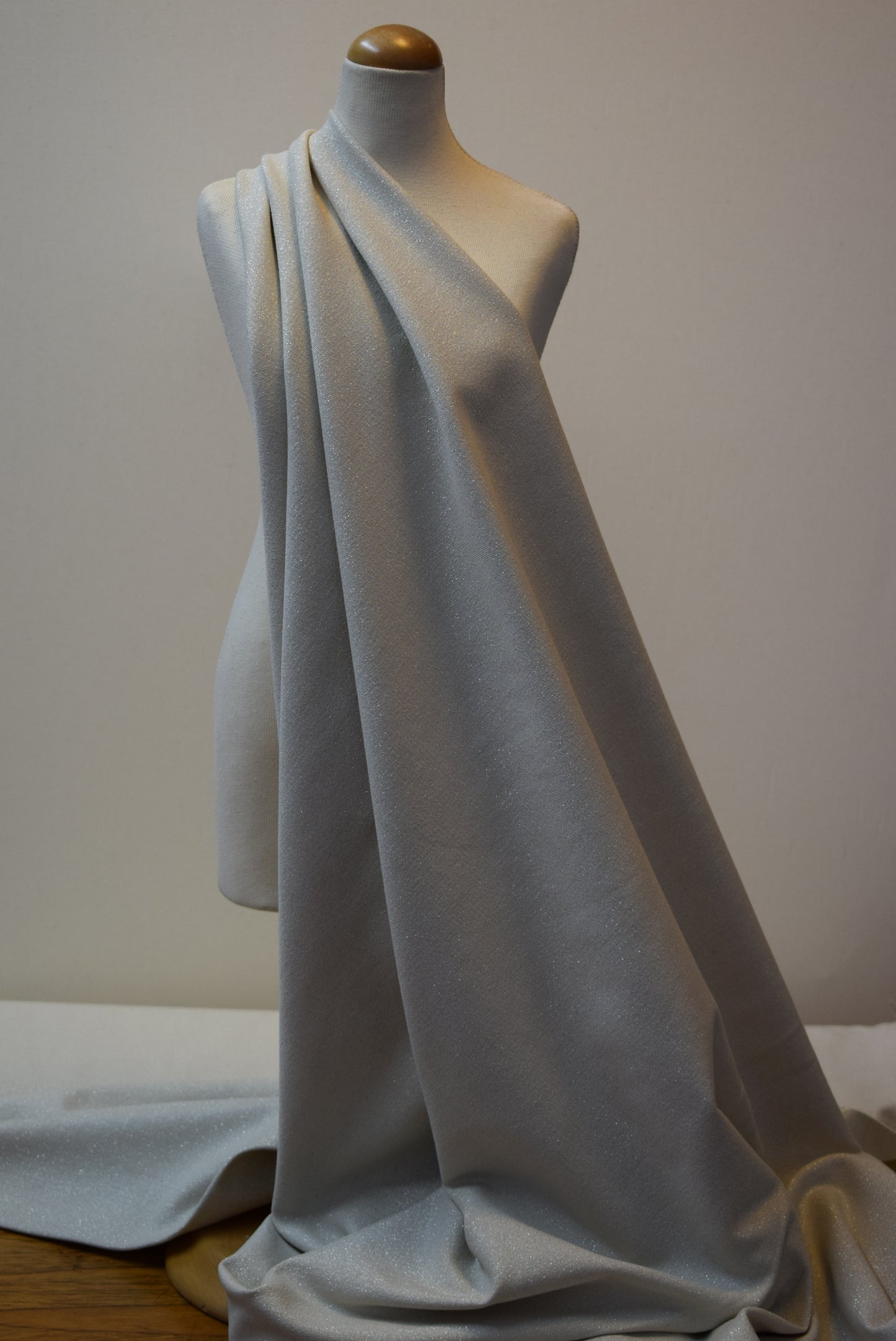 'Grace' Stretch Lurex Suiting