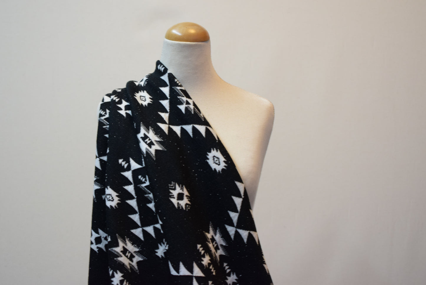 Aztec Print Jersey - Black/Ivory