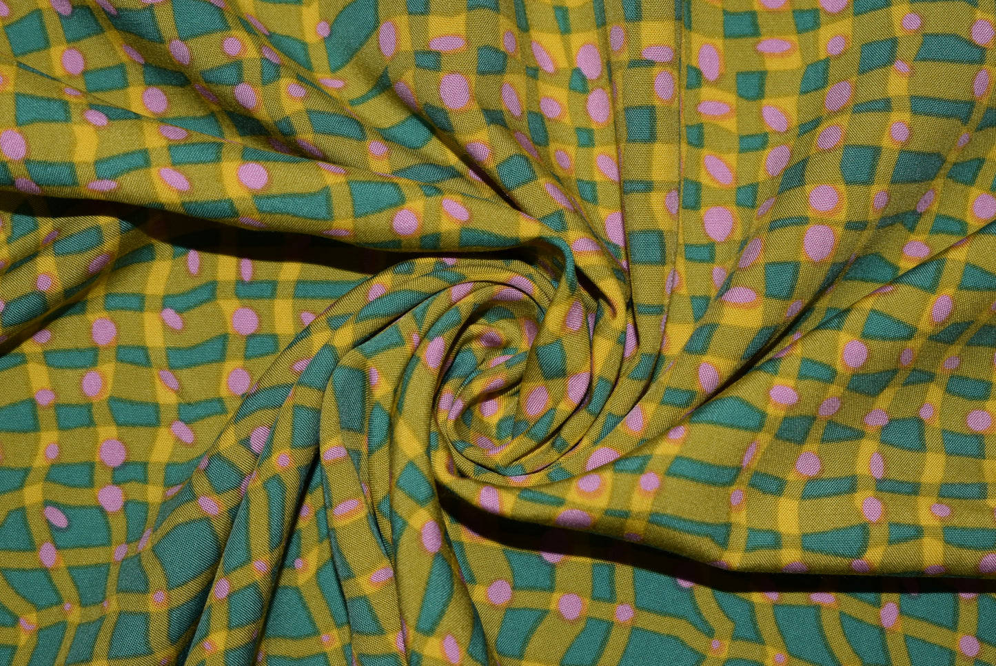 Ochre/Green Wavy Check