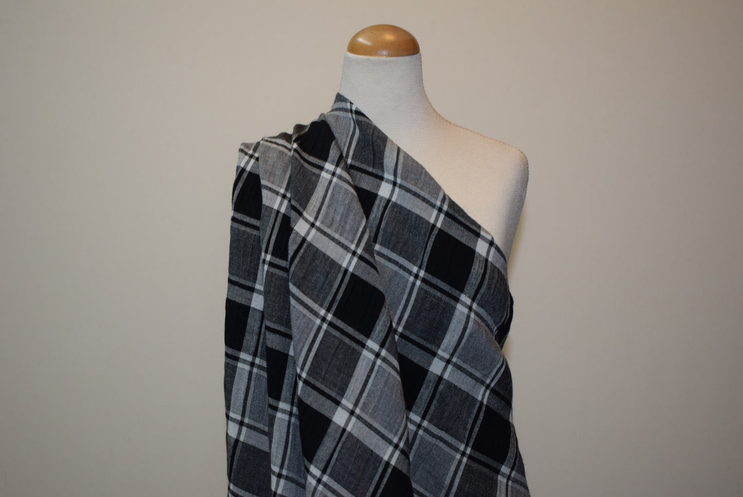Crinkle Check - Black/Grey/White