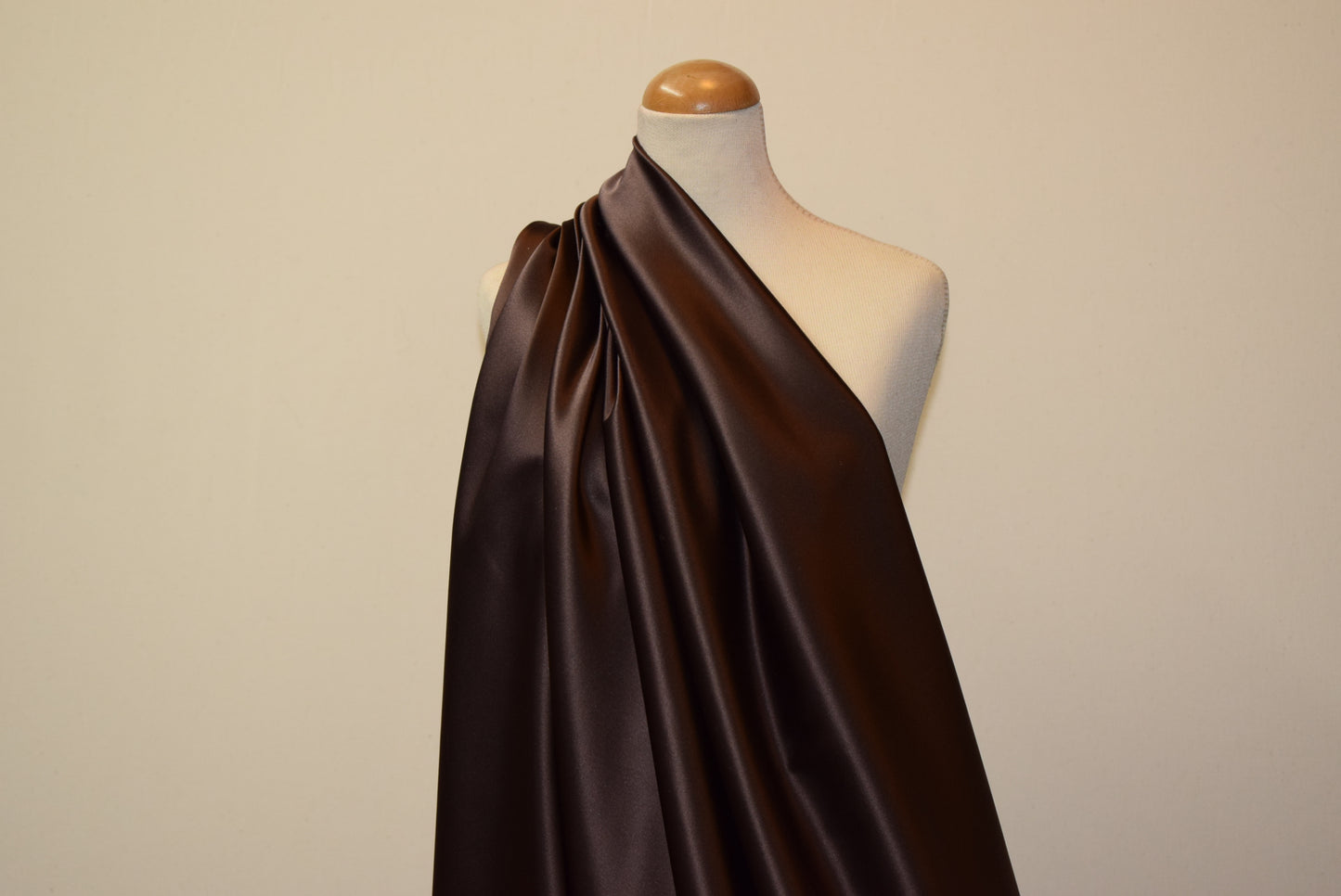 Hi-Stretch Liquid Satin - Geranium