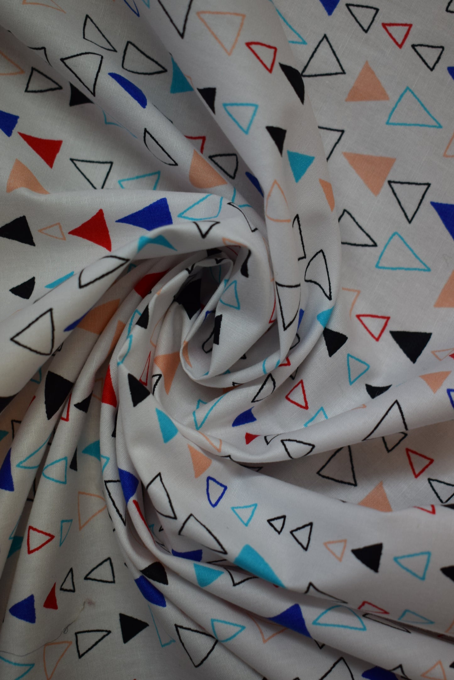 'Triangles' Poplin