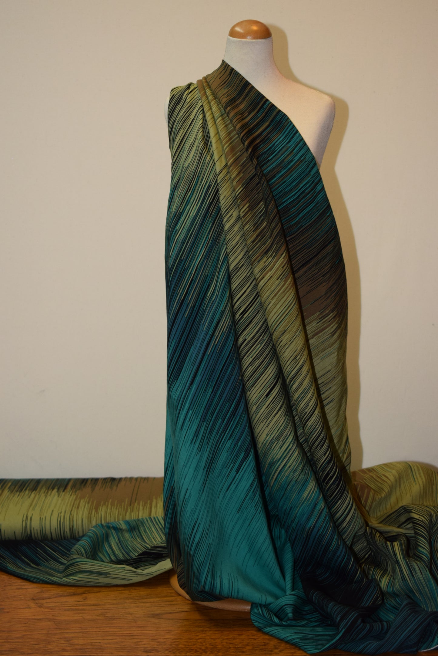 'Zig-Zag Strands' - Green