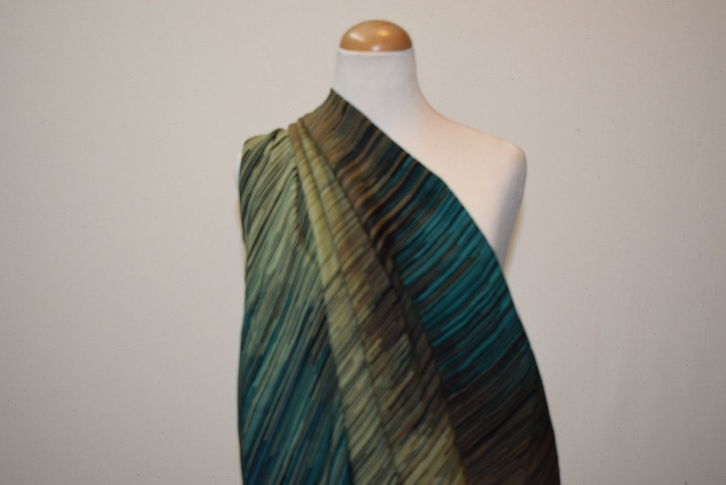 'Zig-Zag Strands' - Green