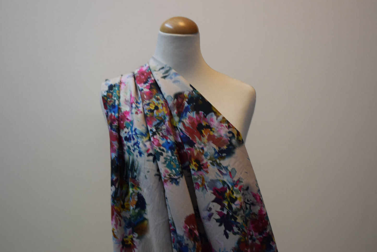'Watercolour Fleur' Marlie Lawn