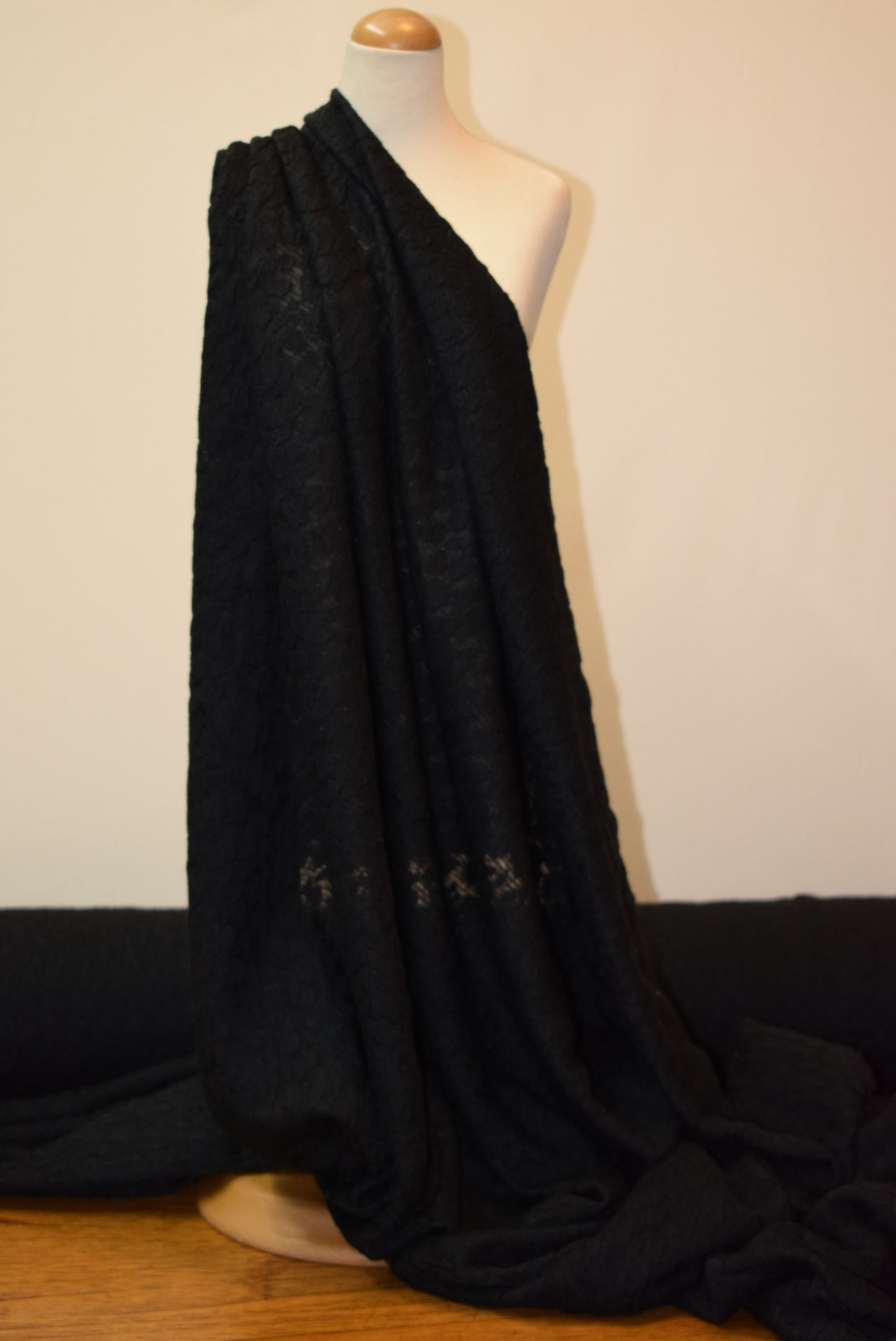 Black Cloqué Jersey