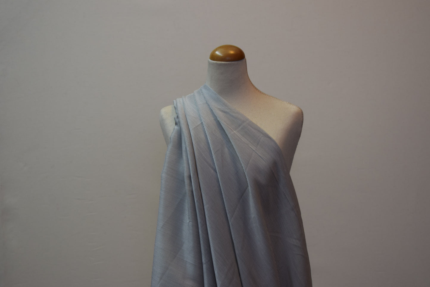 Fine Crosswise Grey/Ecru Stripe