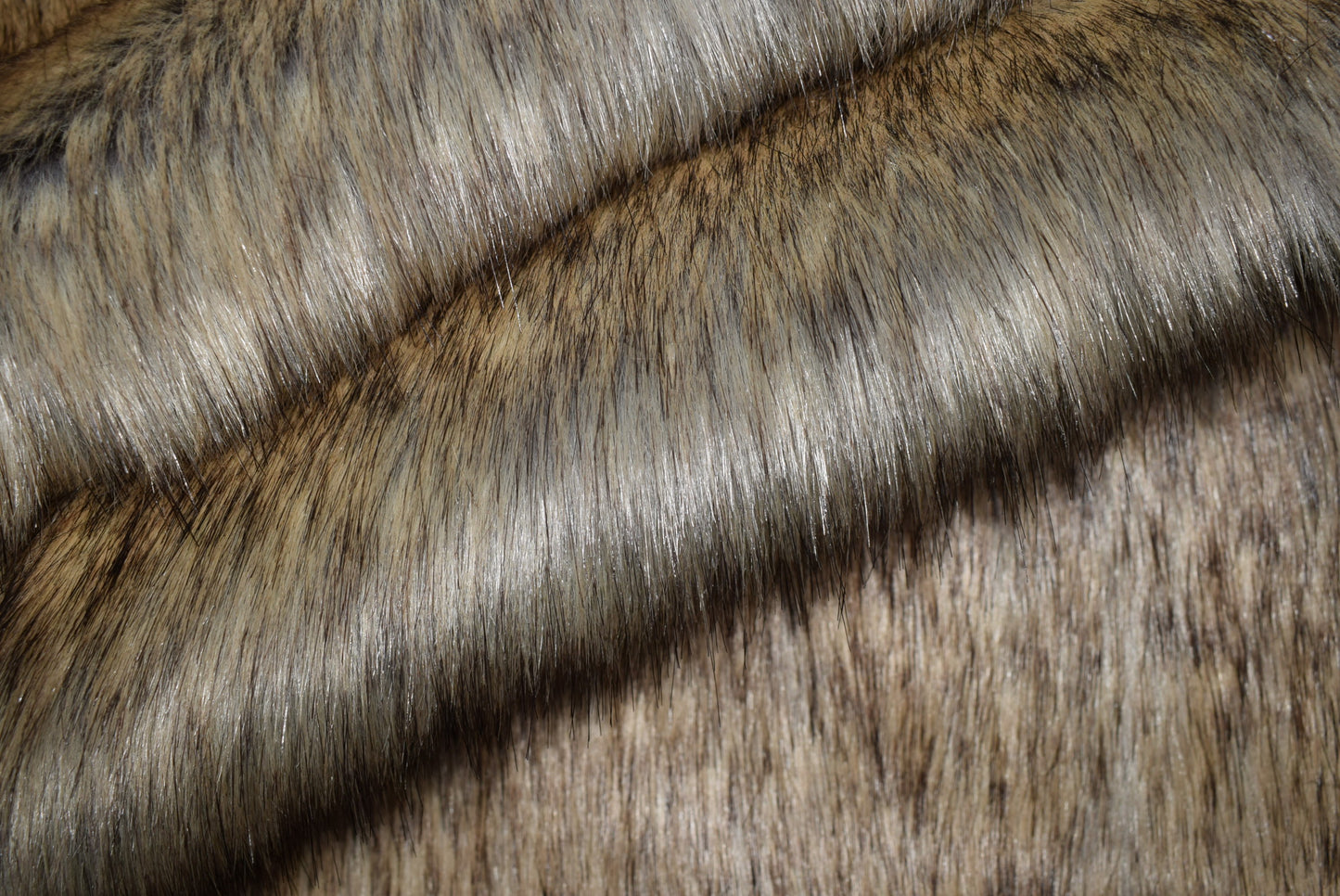 Super Plush 'Wolf' Faux Fur