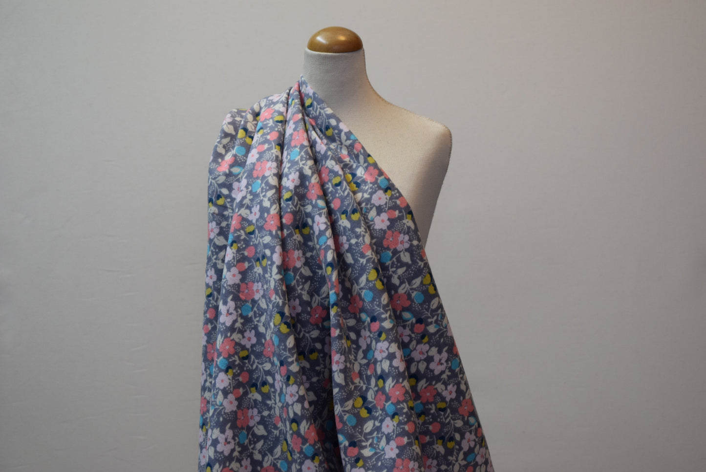 'Geneva' Brushed Flannel - Grey