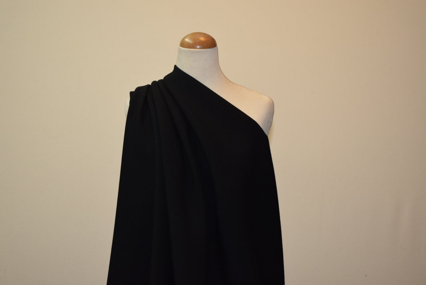 Soft Handle Suiting - Black