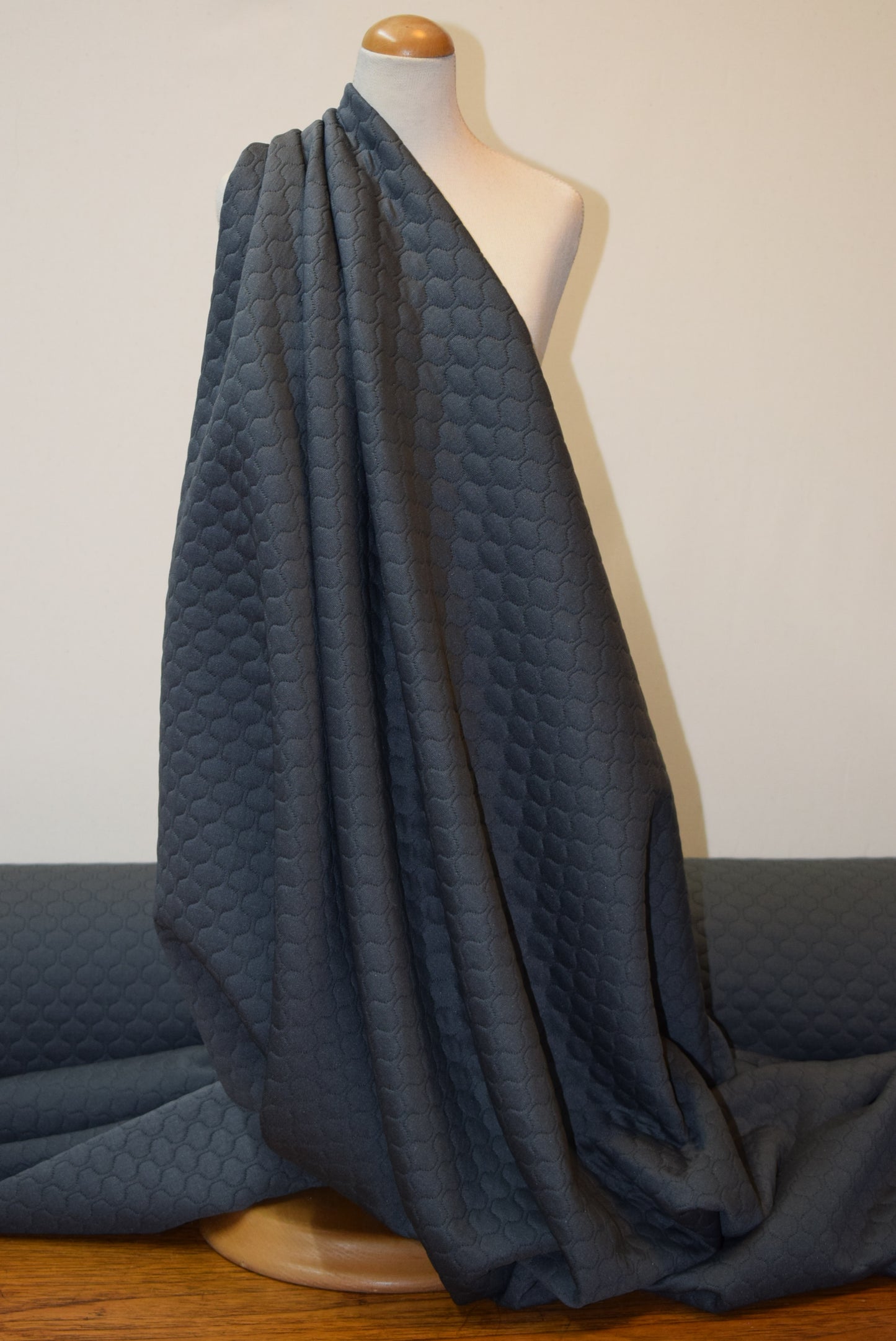 Quilt Effect Jersey - Black