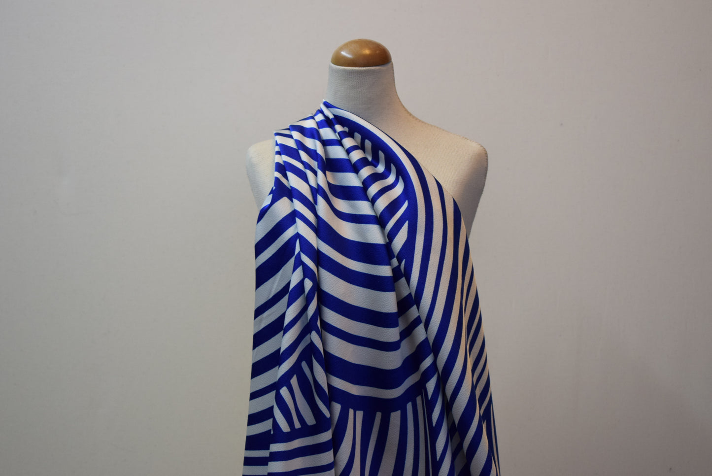 'Blue Flow' Crépe Back Satin