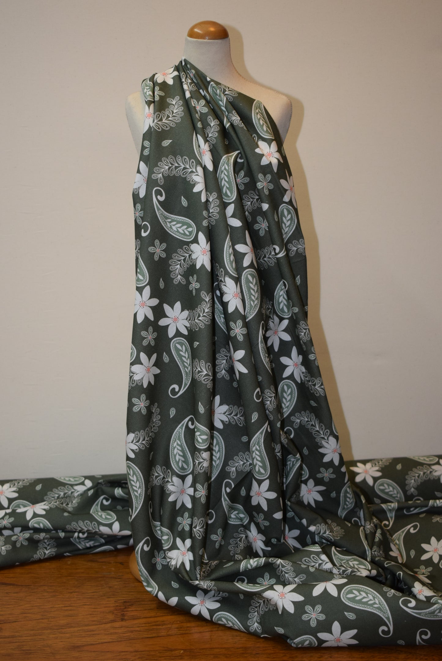 'Paisley Florals' - Paisley Petals