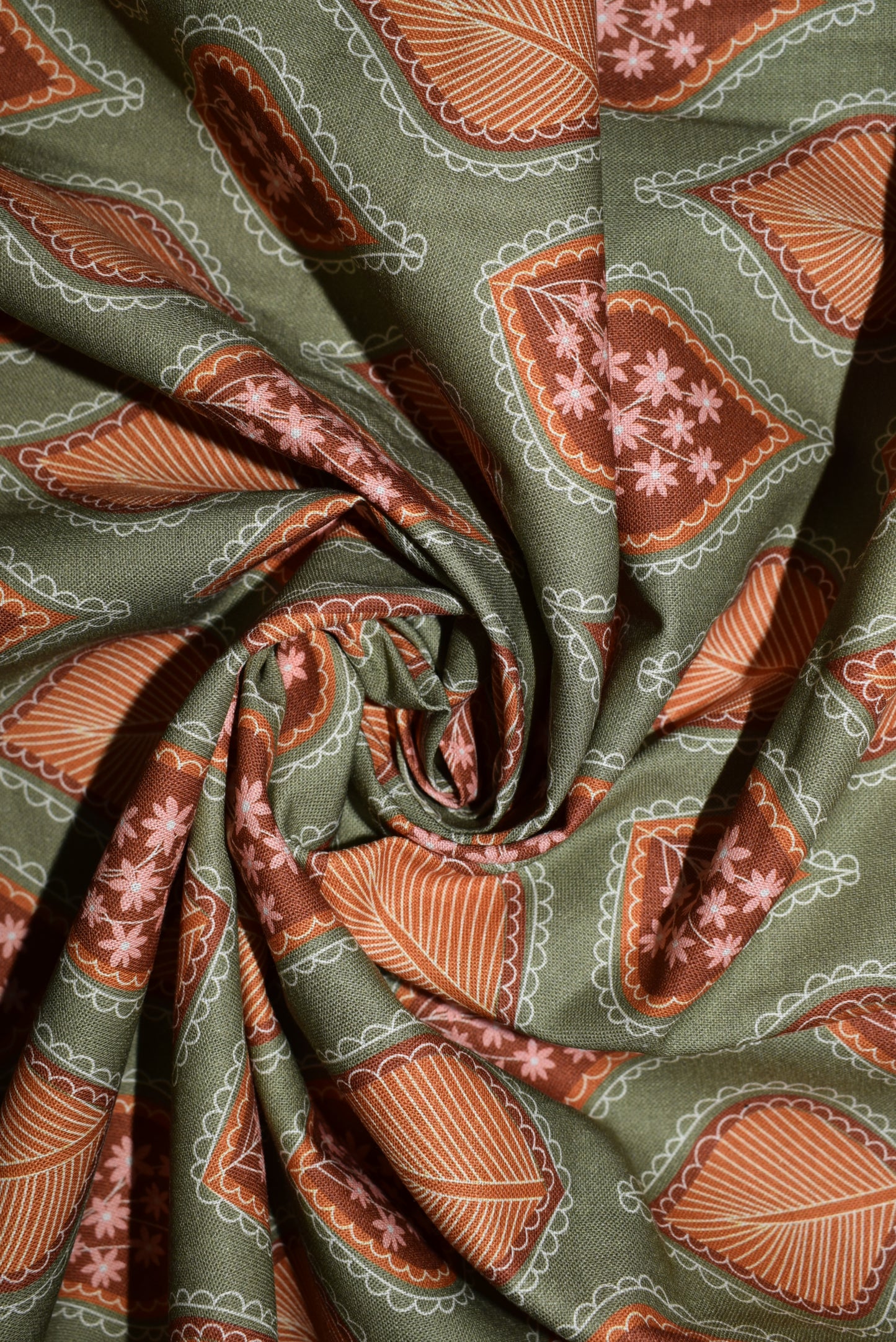 'Paisley Florals' - Paisley Leaf