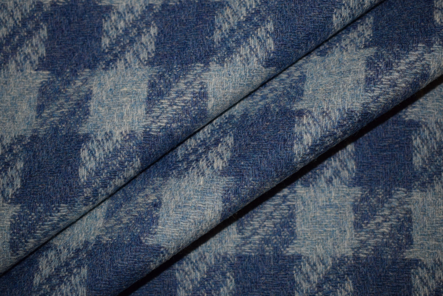 Pale Blue Houndtooth