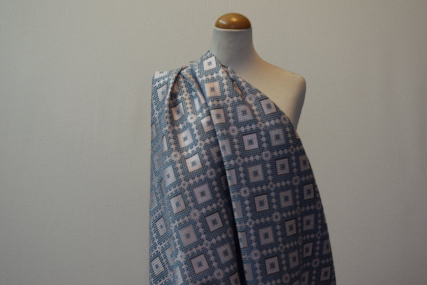 Mosiac Diamond - Pink & Grey