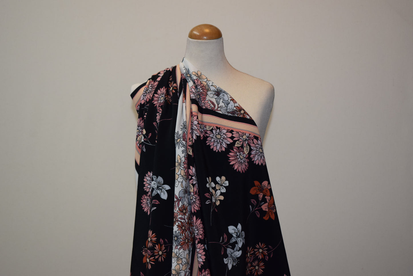 Floral Square Crépe