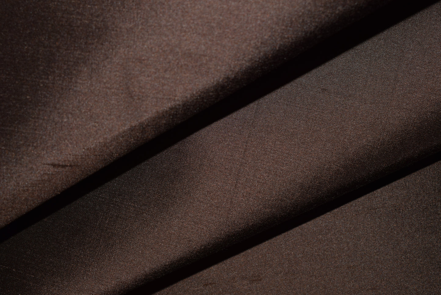 Brown 'Shantung' Poplin ( plain side showerproofed )