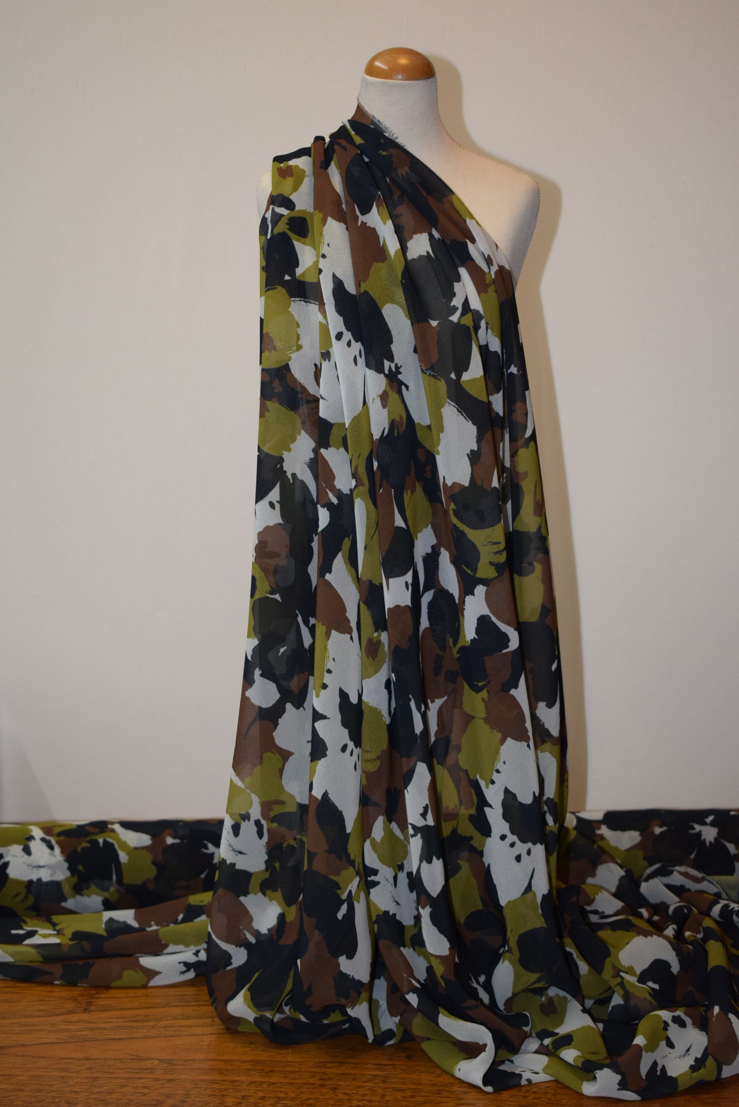 Camo Flower Georgette - Moss