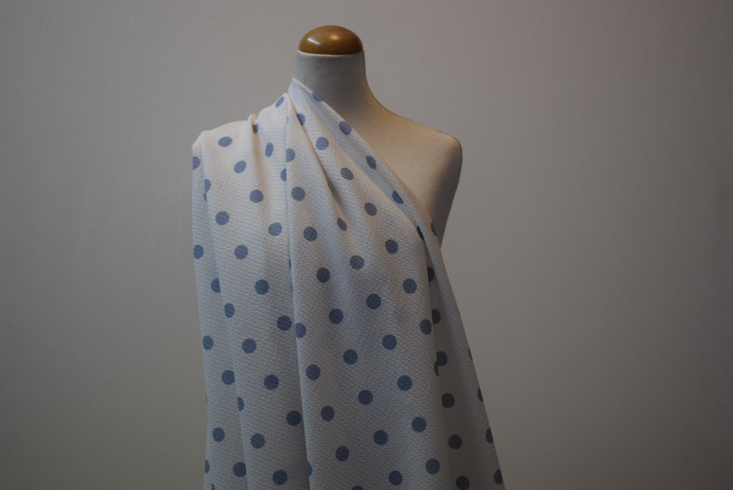 Ivory/Blue Polka Dot Chirimen Crépe
