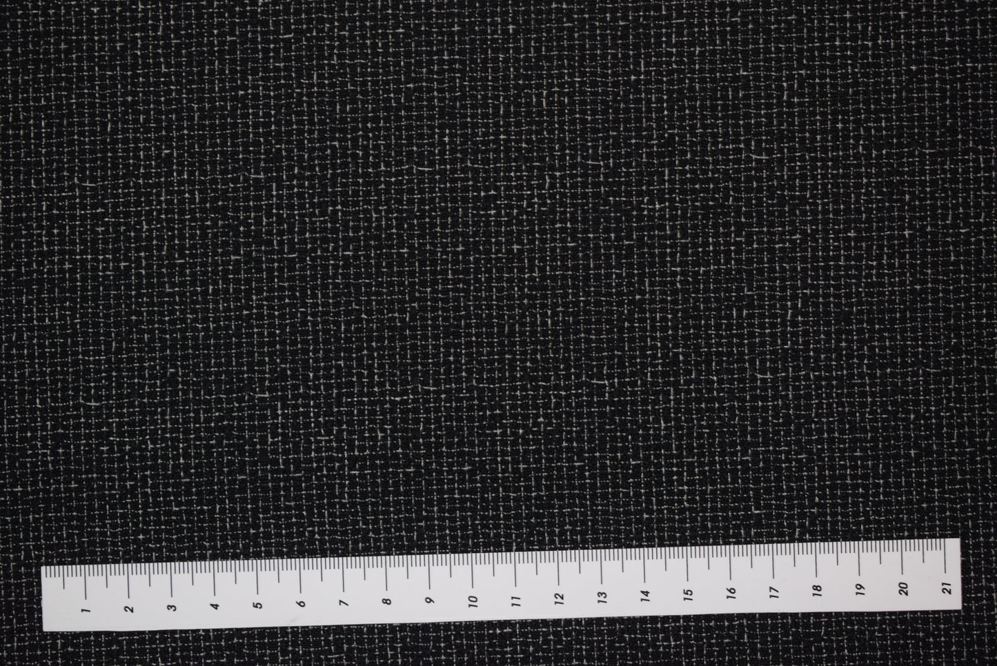 Black/White Crinkle Check