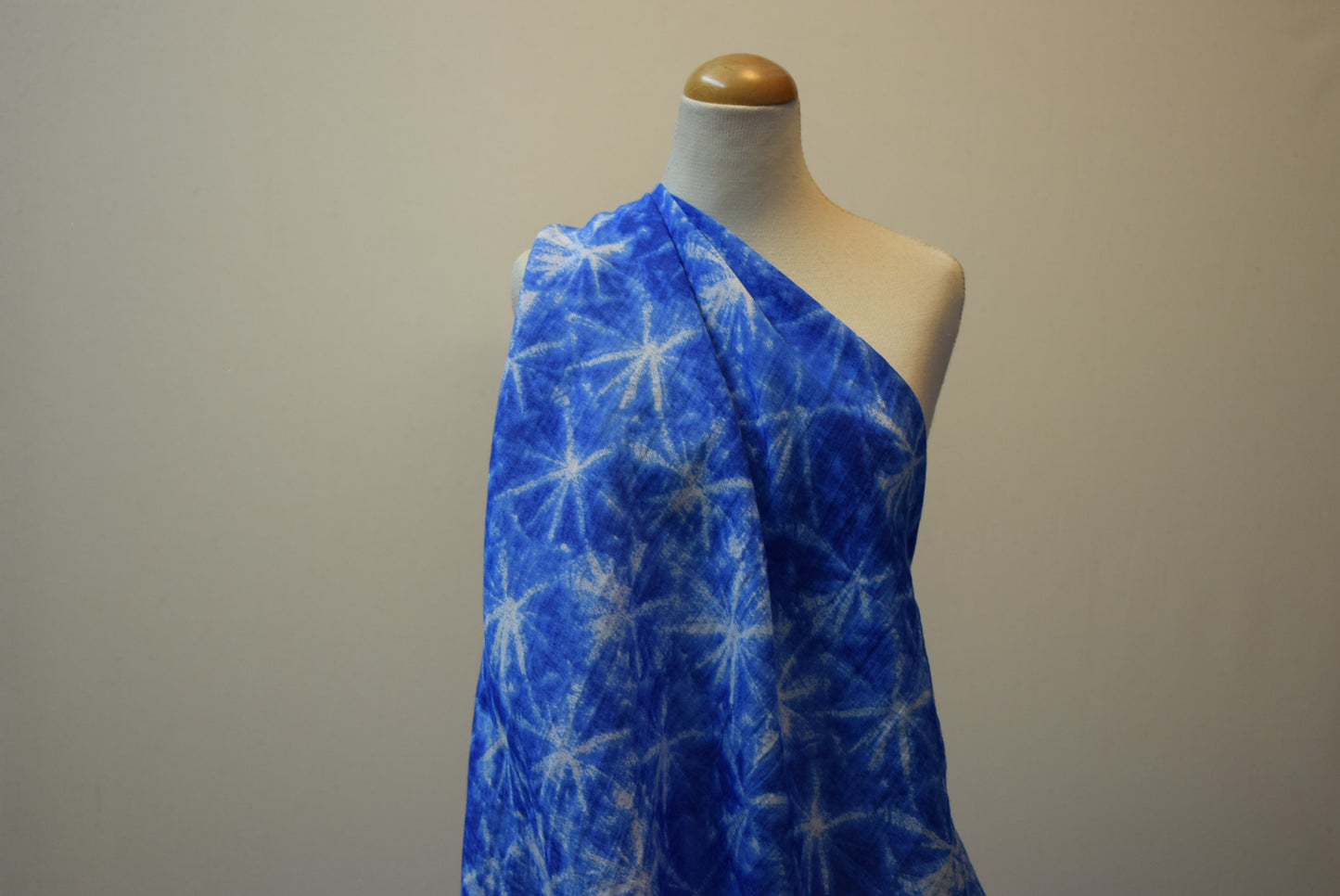 Blue Star Tie-Dye Slub Lawn