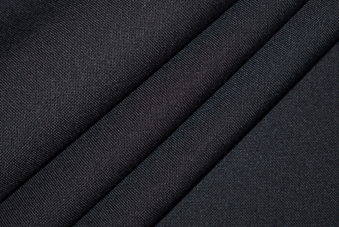Very Dark Navy Panama Suiting