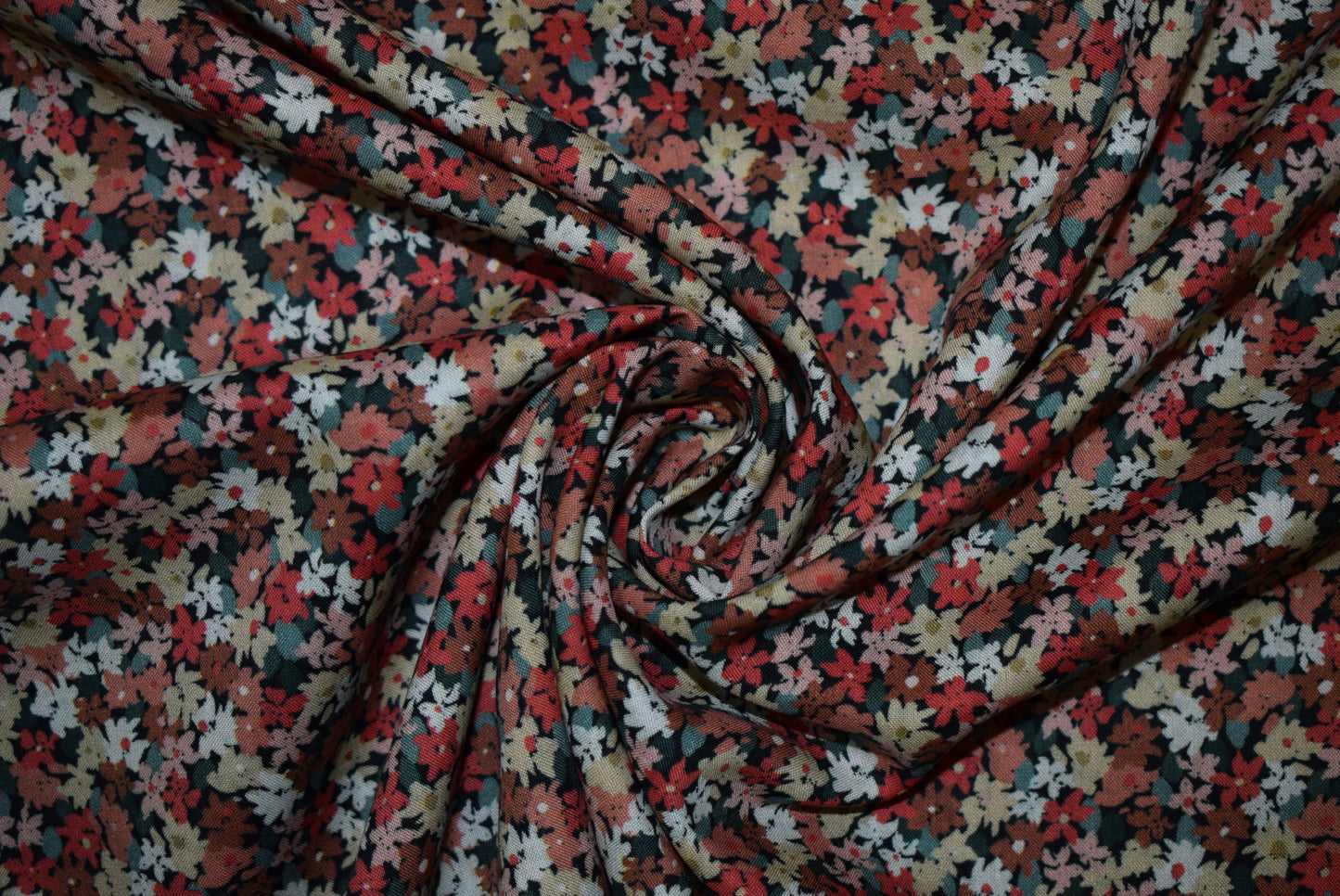 'Abundant' Floral Lawn