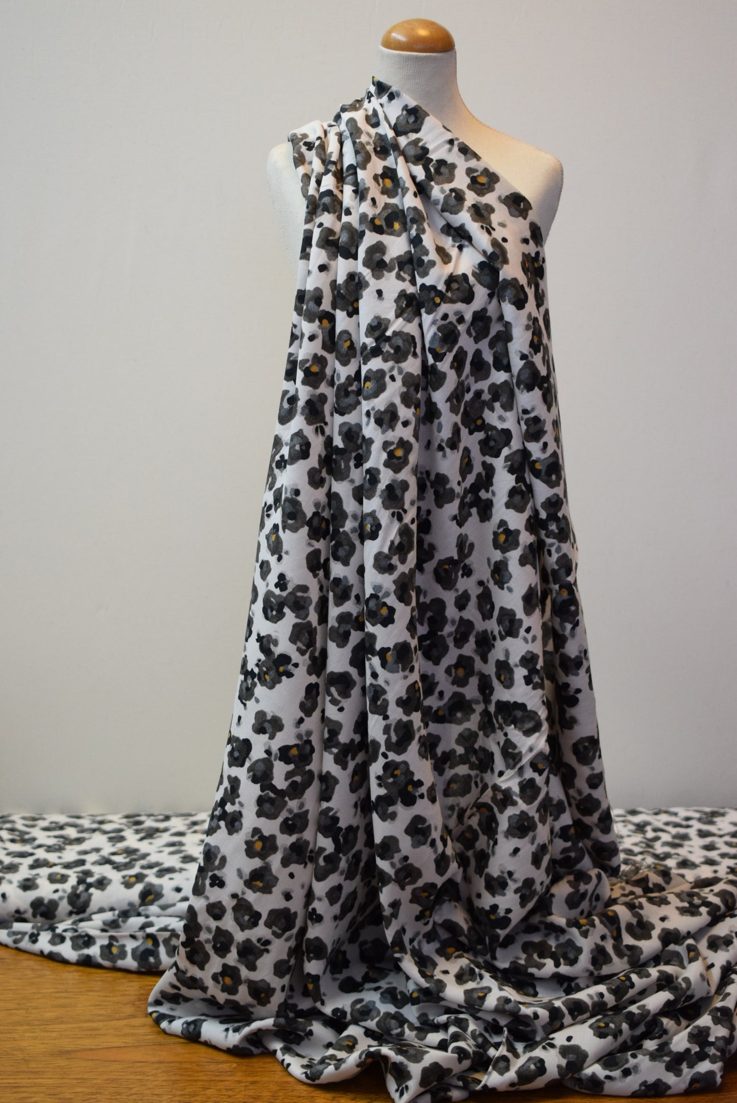 Tencel Lawn Animal Print