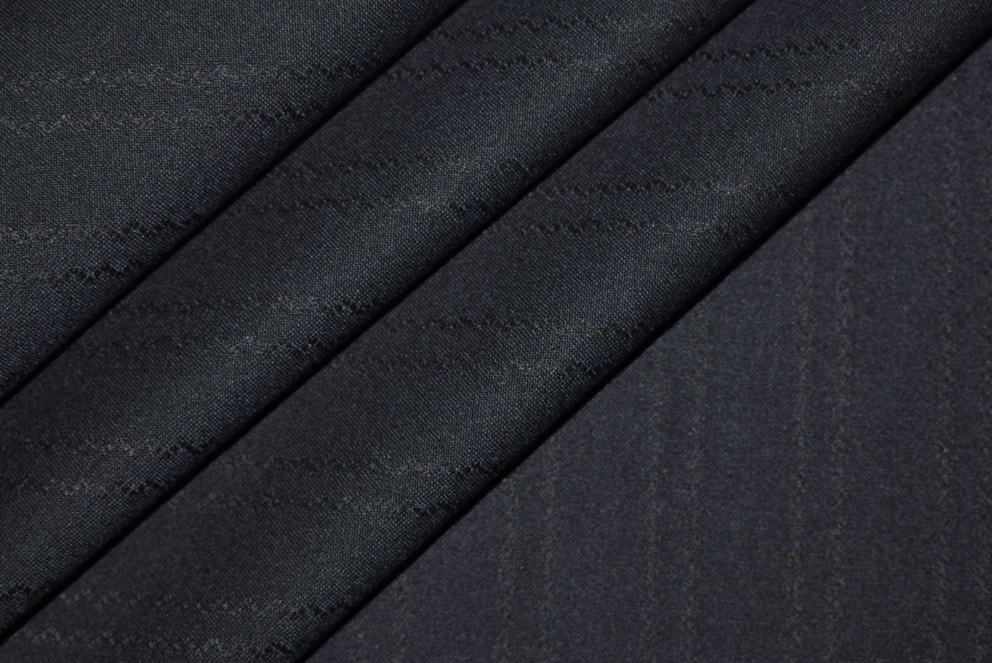 Navy 'Ripple-Stripe' Panama Suiting