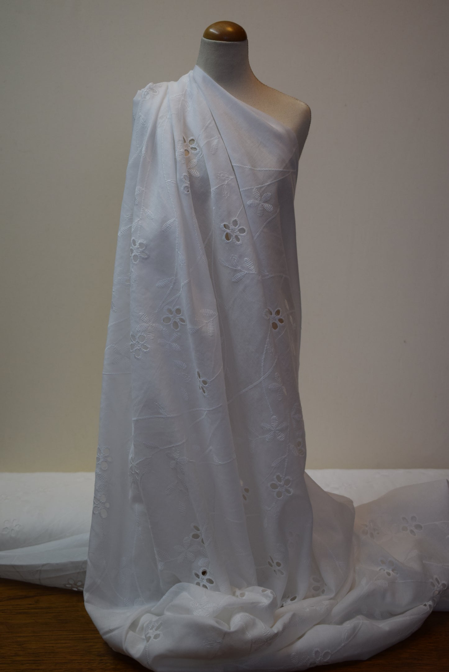 'Andrea' Eyelet Embroidered Lawn