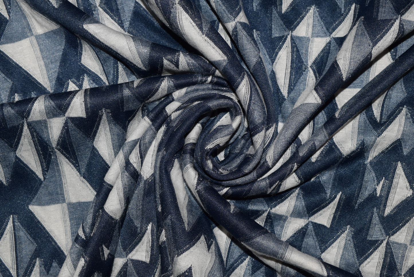 'Textured Triangles' Jeresy