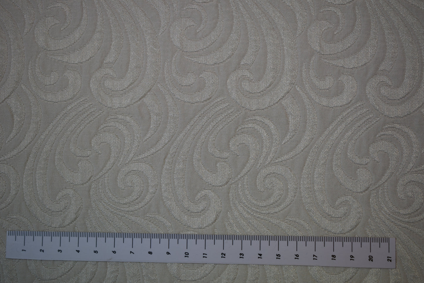 Ivory 'Plume' Jacquard