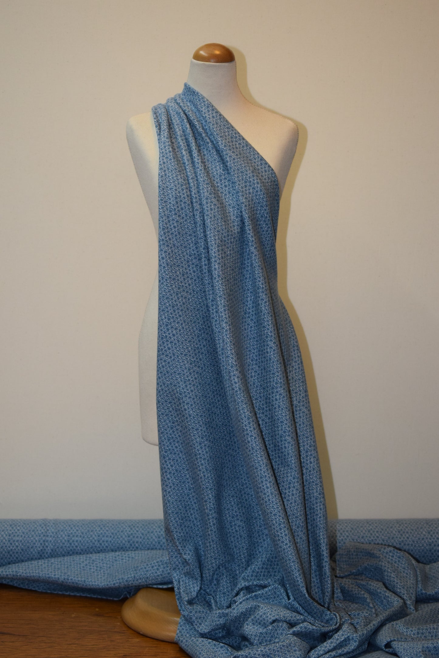 'Scallops' Jersey - Blue