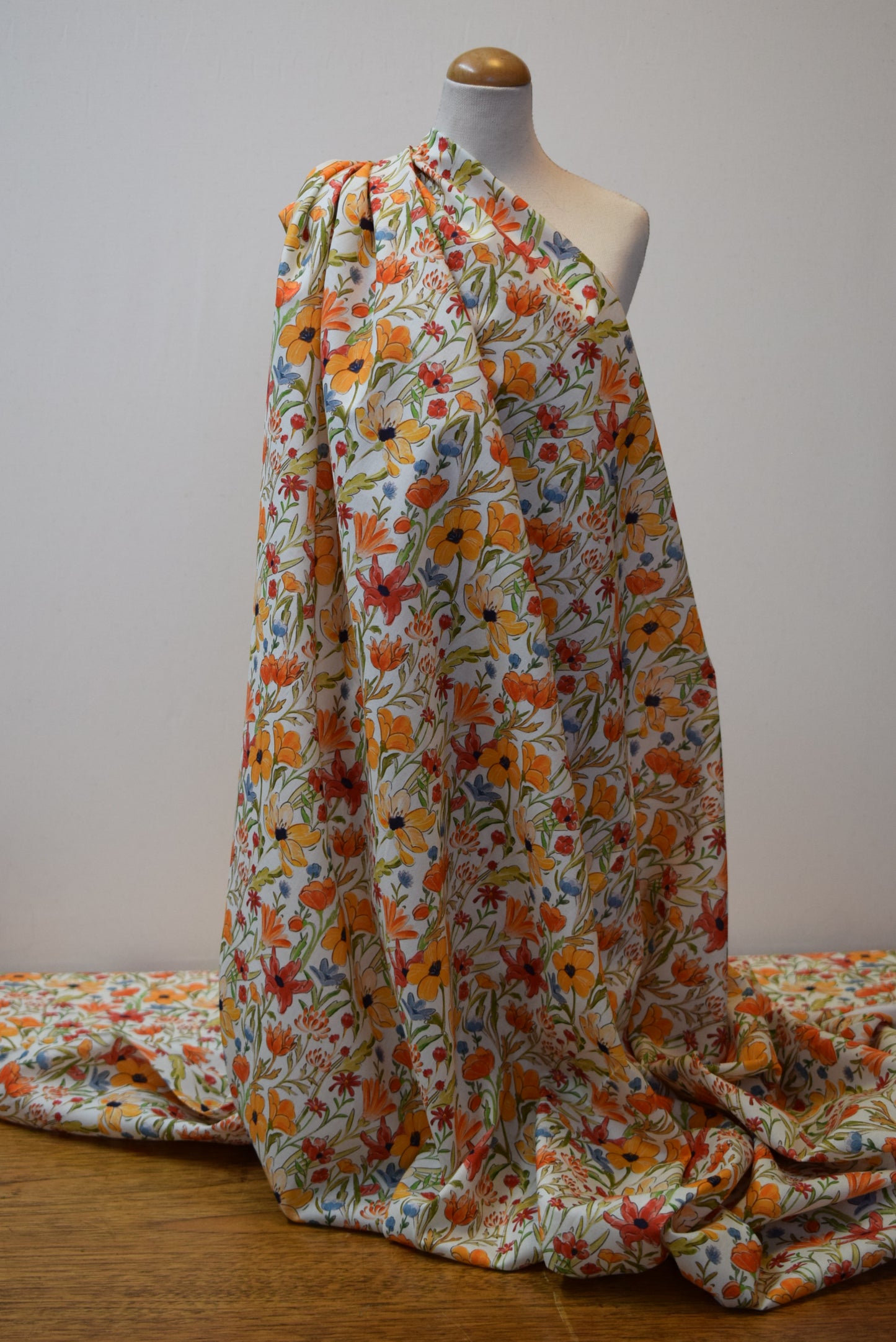 'Spring Garden' London Lawn