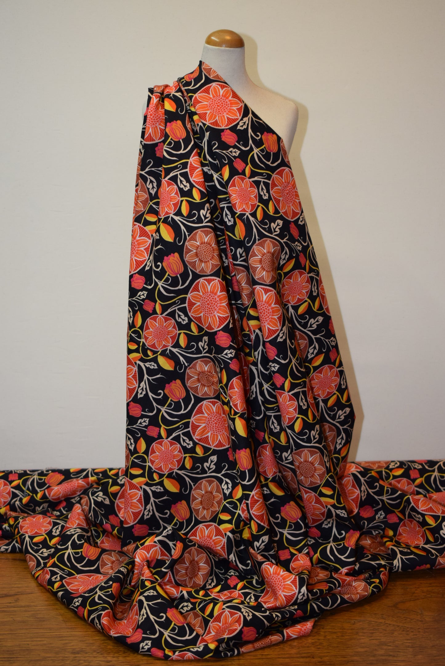 'Floral Branches' - Black