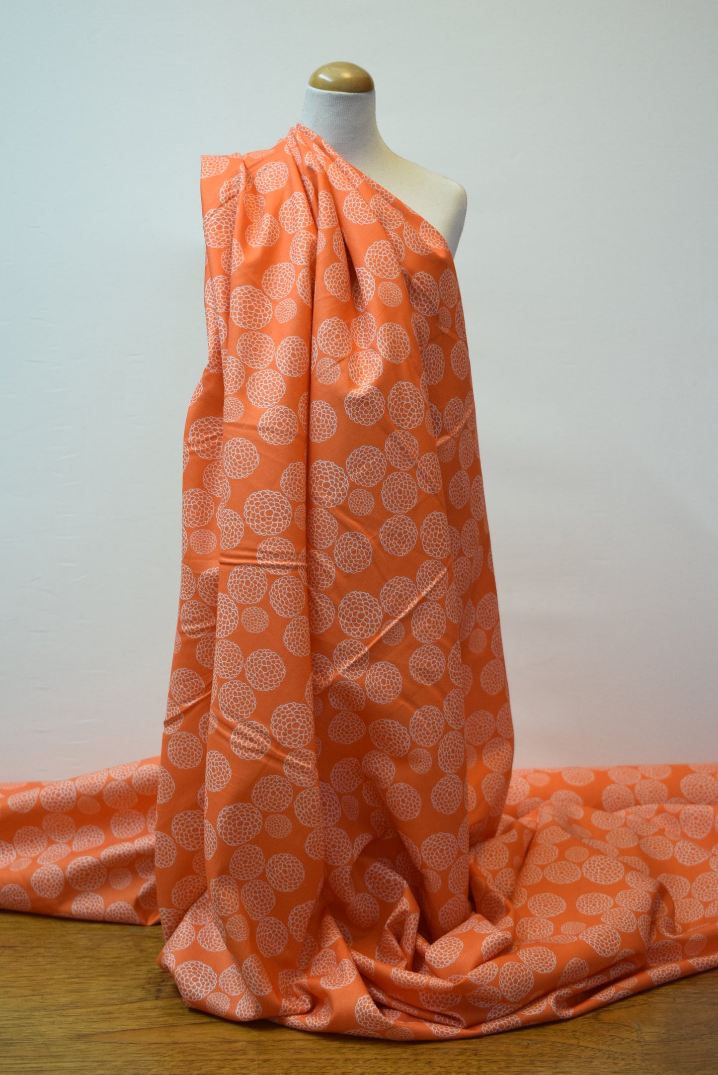 'Ball Dahlia' - Orange