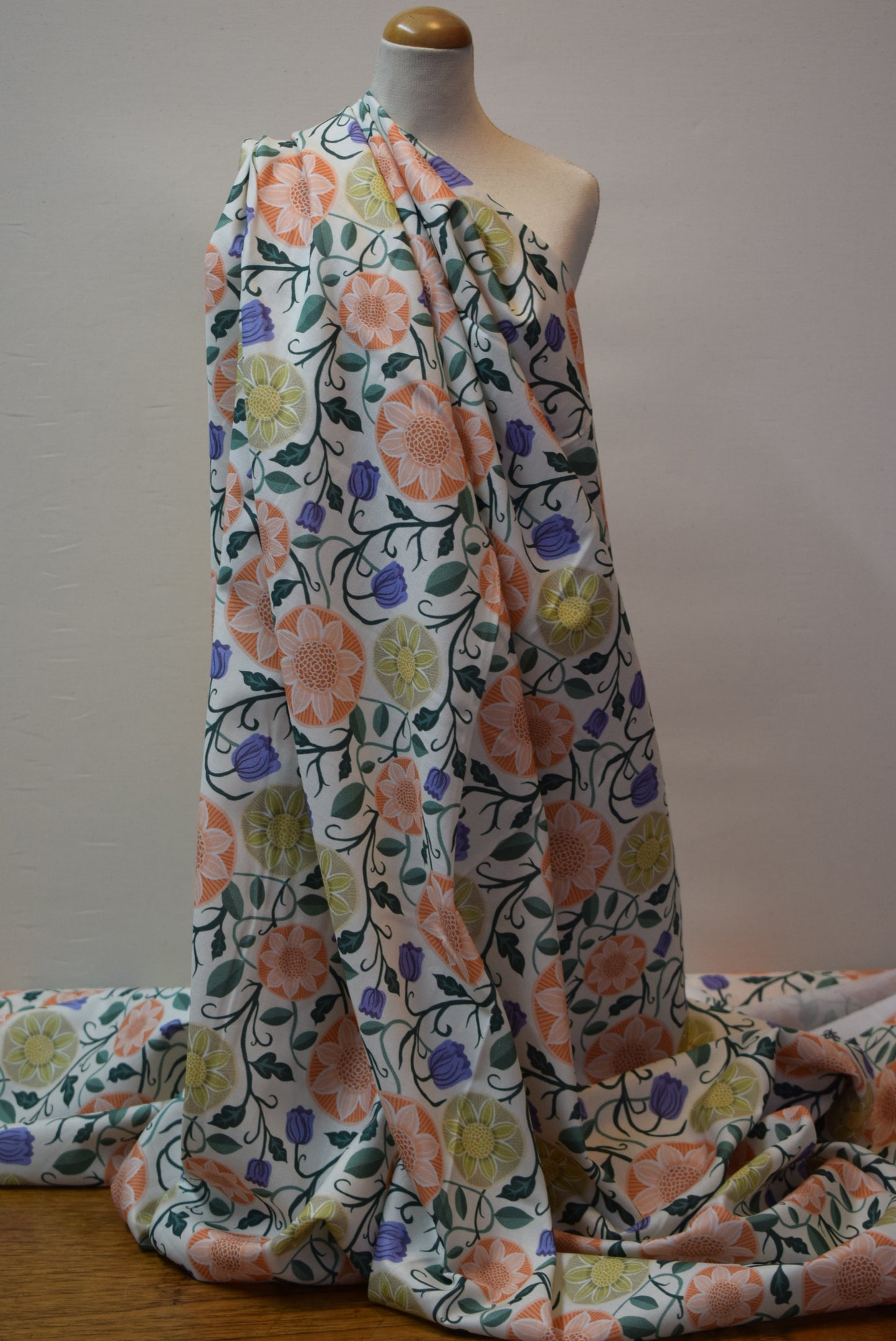 'Floral Branches' - Black