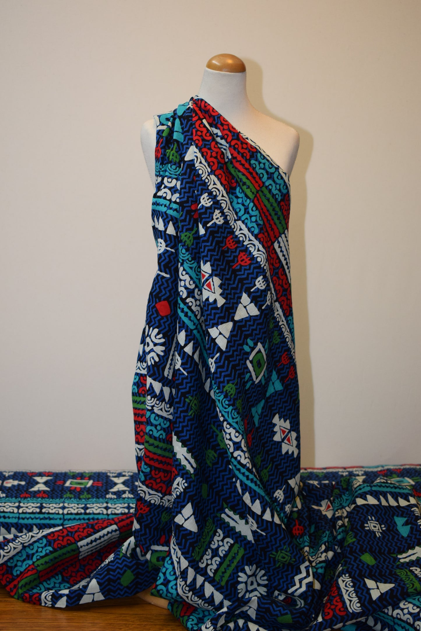 'Bali' Aztec Print - Navy
