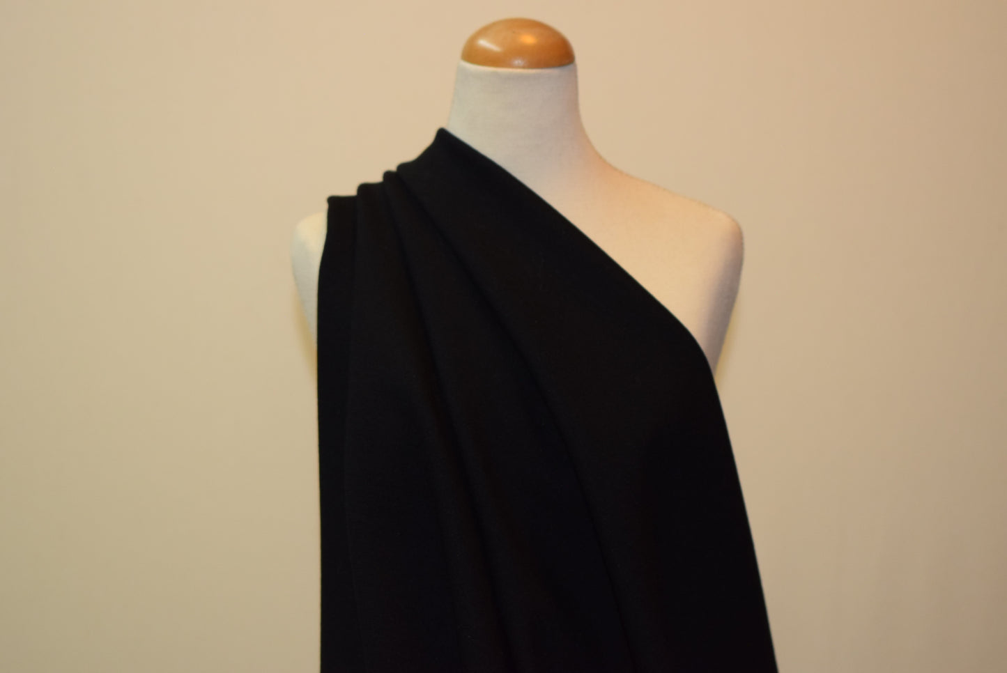 'Luxe' Ponte de Roma Jersey - Black