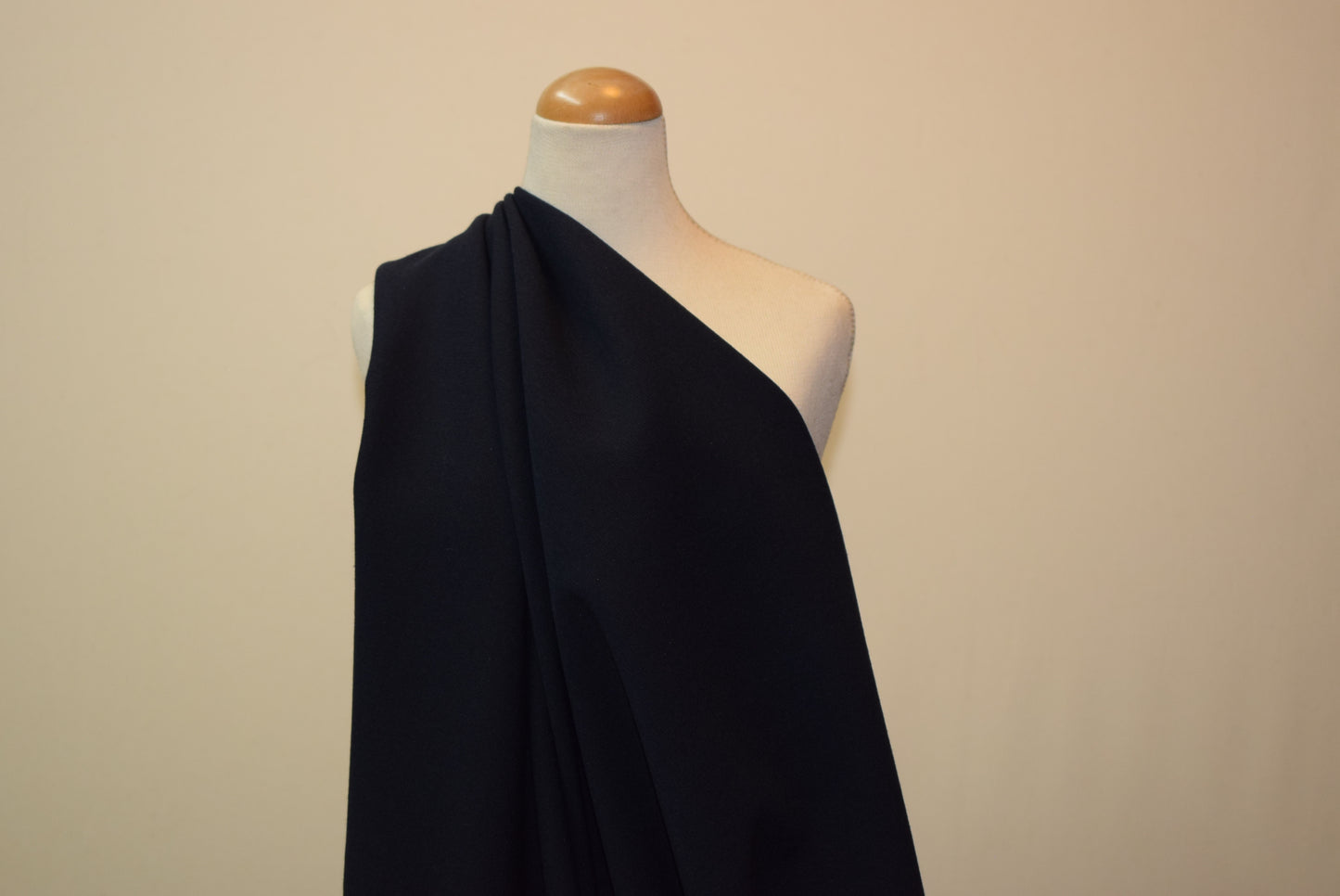 'Luxe' Ponte de Roma Jersey - Black