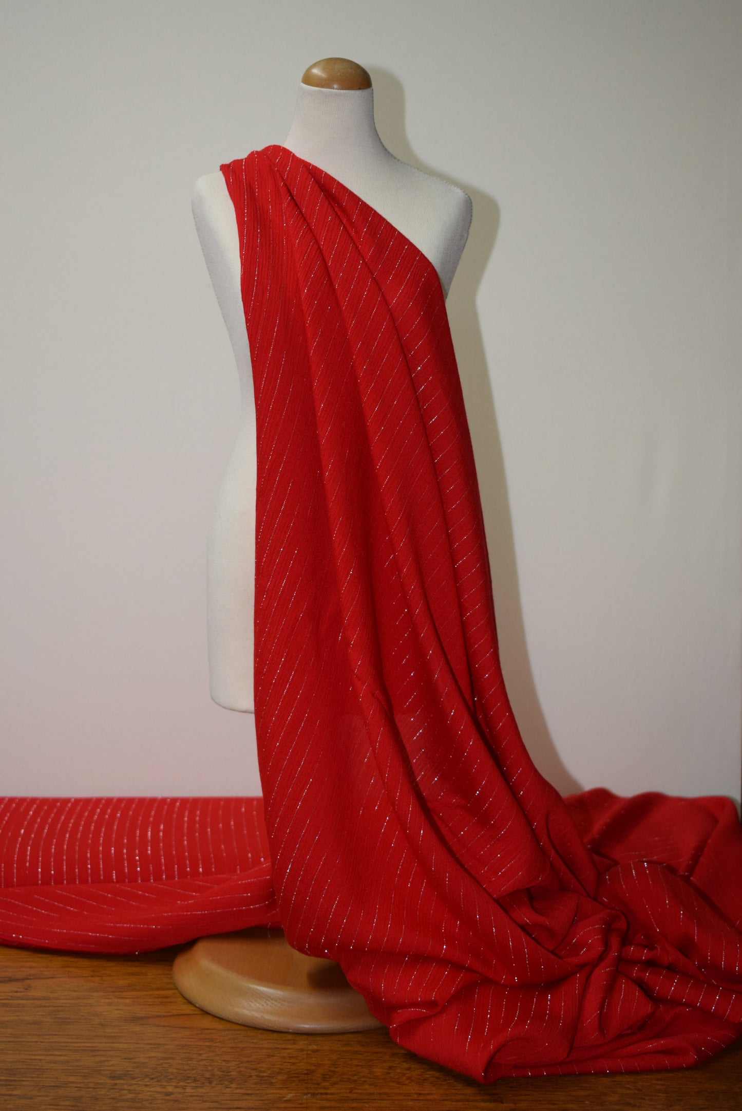 Lurex crinkle stripe - red