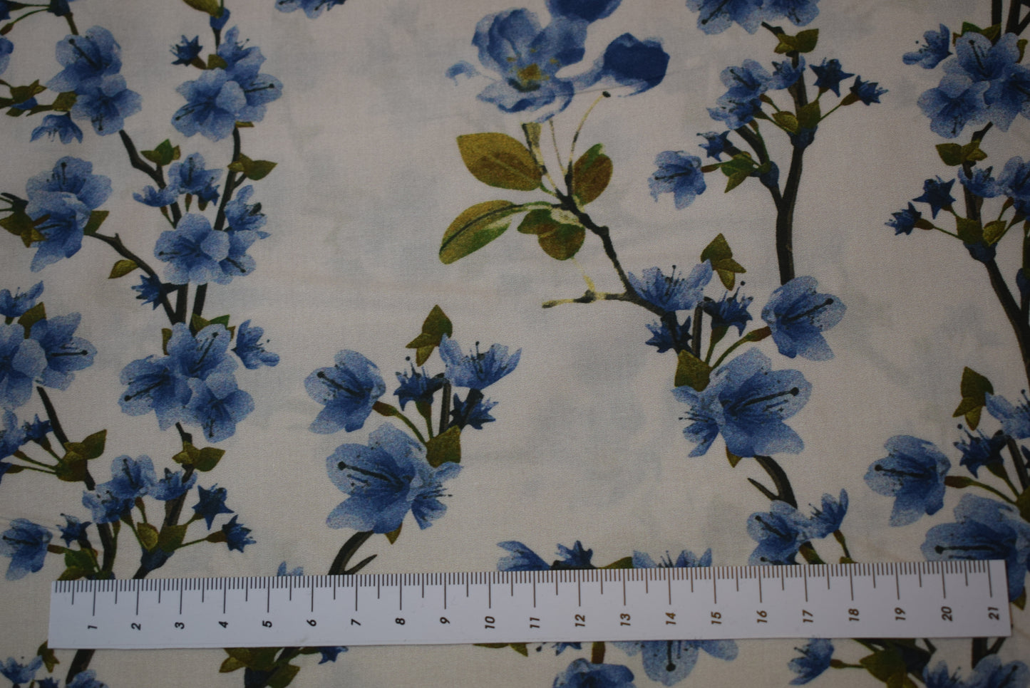 'Blue Sprig' Lawn
