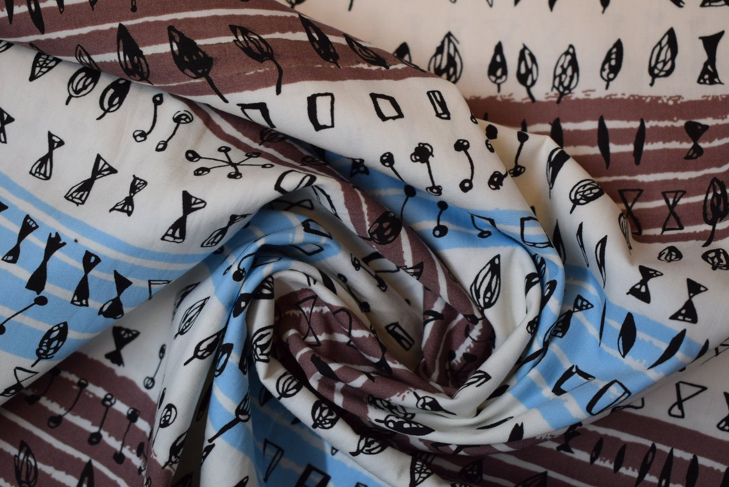 'Lucienne Day' - Serenade